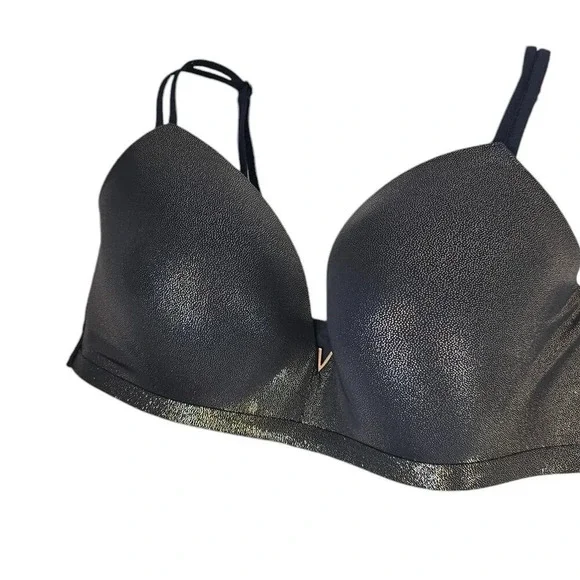 Victoria's Secret Black Shimmery Push-Up Bra - Picture 4 of 6